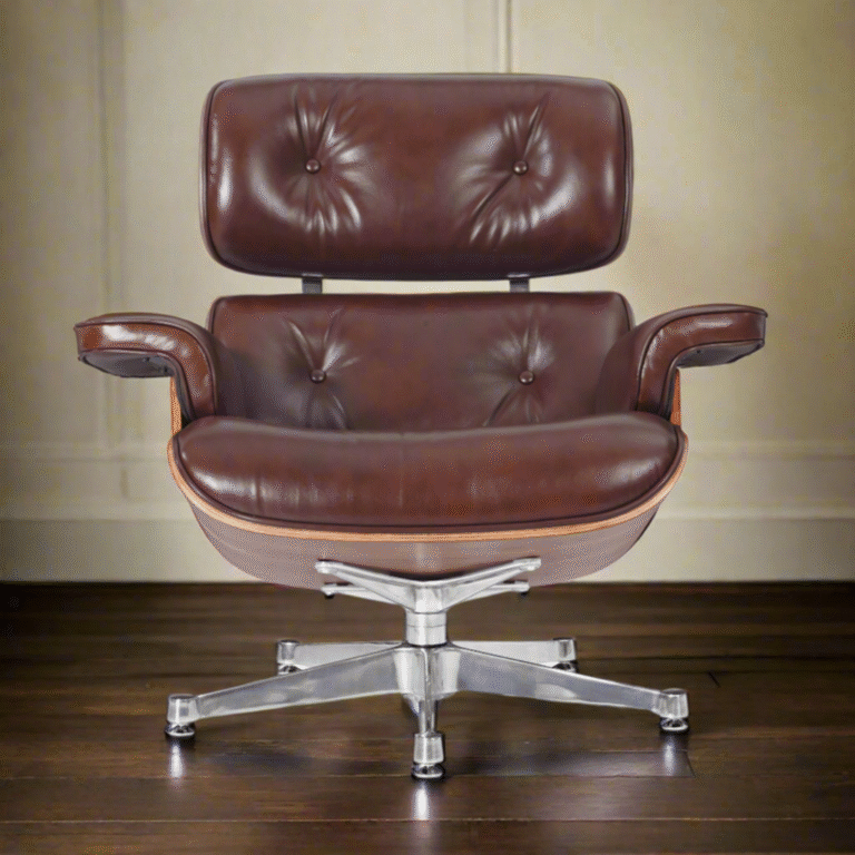 Eames Chair Lounge Chair im Wohnzimmer – Designklassiker